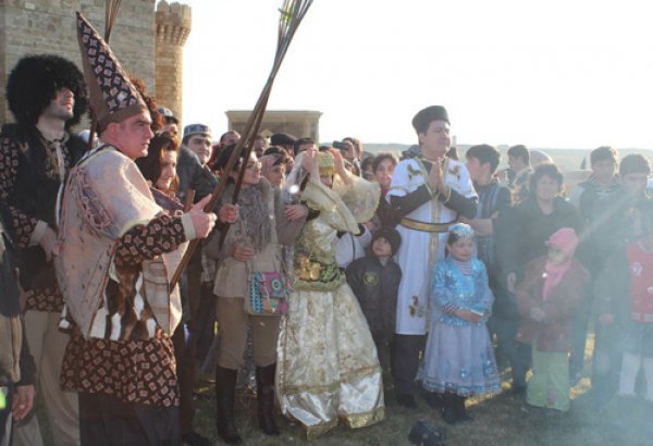 Bakıda yeni Folklor Teatrı yaradılır