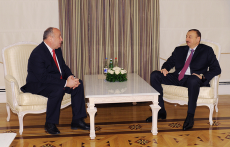 İlham Əliyev Bolqarıstanın səfirini fəaliyyət müddətinin başa çatması ilə əlaqədar qəbul edib