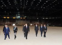 Azərbaycan Prezidenti və xanımı Dövlət Bayrağı Meydanı və İdman-Konsert Kompleksində inşaat işlərinin gedişi ilə tanış olublar (FOTO)