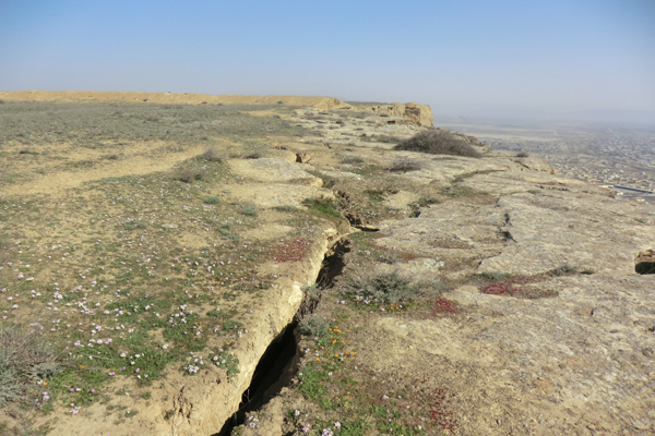 Qobustan qoruğunda baş verən geoloji dəyişikliklərlə bağlı aparılmış araşdırmaların nəticəsi açıqlanıb (FOTO)