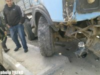 Bakıda zəncirvari yol qəzası olub (FOTO)