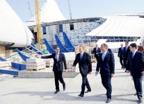 Prezident İlham Əliyev Heydər Əliyev Mərkəzində aparılan inşaat işlərinin gedişi ilə tanış olub (FOTO)