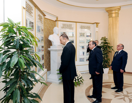 İlham Əliyev Qazax Gənclər Mərkəzinin açılışında iştirak edib (FOTO)