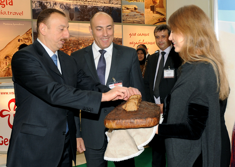 Prezident İlham Əliyev Bakıda keçirilən beynəlxalq turizm və səyahətlər sərgisi ilə tanış olub (FOTO)