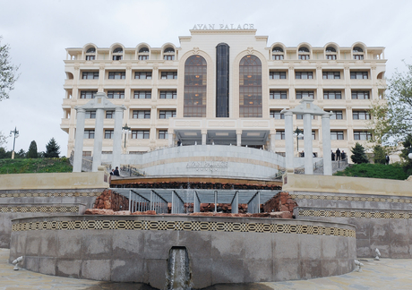 Prezident İlham Əliyev Tovuzda "Ayan Palace" hotelinin açılışında iştirak edib (FOTO)