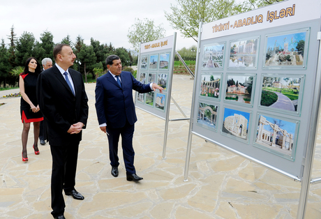 İlham Əliyev Tovuz rayonuna gəlib (FOTO)