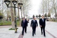 İlham Əliyev Ağstafada Heydər Əliyev adına mədəniyyət və istirahət parkında görülmüş işlərlə tanış olub (FOTO)