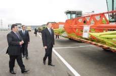 İlham Əliyev “Ağstafa Aqroservis” MMC-nin açılışında iştirak edib (FOTO)