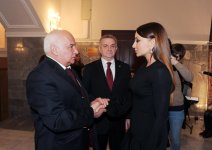 Azərbaycanın birinci xanımı Mehriban Əliyevaya “İ.M.Seçenov adına Birinci Moskva Dövlət Tibb Universitetinin Fəxri professoru” diplomu təqdim edilmişdir (FOTO)