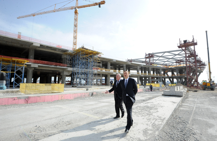 Prezident İlham Əliyev Heydər Əliyev Beynəlxalq Aeroportunda yeni uçuş-enmə zolağının istifadəyə verilməsi mərasimində iştirak edib (FOTO)