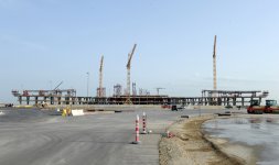 Prezident İlham Əliyev Heydər Əliyev Beynəlxalq Aeroportunda yeni uçuş-enmə zolağının istifadəyə verilməsi mərasimində iştirak edib (FOTO)
