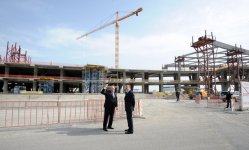 Prezident İlham Əliyev Heydər Əliyev Beynəlxalq Aeroportunda yeni uçuş-enmə zolağının istifadəyə verilməsi mərasimində iştirak edib (FOTO)