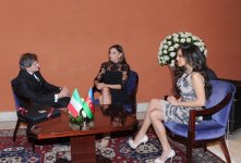 Mehriban Əliyeva İtaliyada Azərbaycan Mədəniyyəti Günlərinin başa çatması ilə bağlı keçirilən tədbirdə iştirak edib (FOTO)