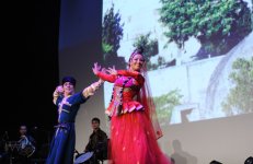 Mehriban Əliyeva İtaliyada Azərbaycan Mədəniyyəti Günlərinin başa çatması ilə bağlı keçirilən tədbirdə iştirak edib (FOTO)