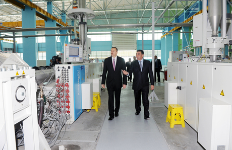 Prezident İlham Əliyev Sumqayıtda bir sıra zavodların açılışında iştirak edib (ƏLAVƏ OLUNUB) (FOTO)