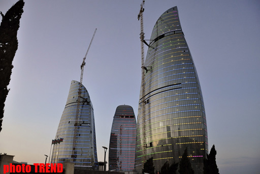 Bakının "Alov qüllələri" (FOTO)