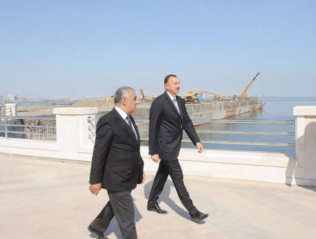 Prezident İlham Əliyev Bakıda həyata keçirilən yenidənqurma və tikinti işlərinin gedişi ilə tanış olub (FOTO)