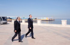 Prezident İlham Əliyev Bakıda həyata keçirilən yenidənqurma və tikinti işlərinin gedişi ilə tanış olub (FOTO)