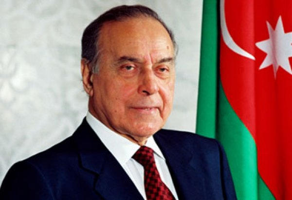 Azərbaycanda tələbələr üçün “Heydər Əliyev təqaüdü” təsis olunacaq
