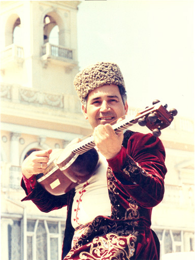 Ramiz Quliyev: Tar mənə naməlum uçan obyekt kimi görünürdü (FOTO)