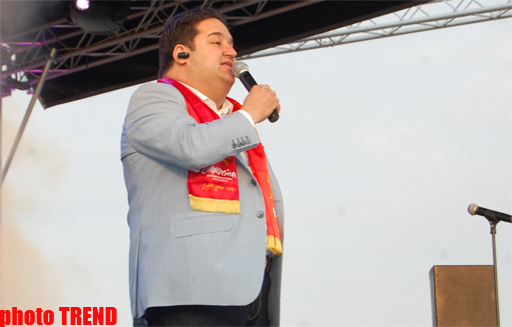 EMİN: Azərbaycanın bütün sahələrdə hər bir qələbəsinə inanıram (FOTO)