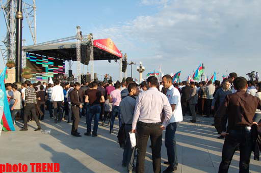 EMİN: Azərbaycanın bütün sahələrdə hər bir qələbəsinə inanıram (FOTO)