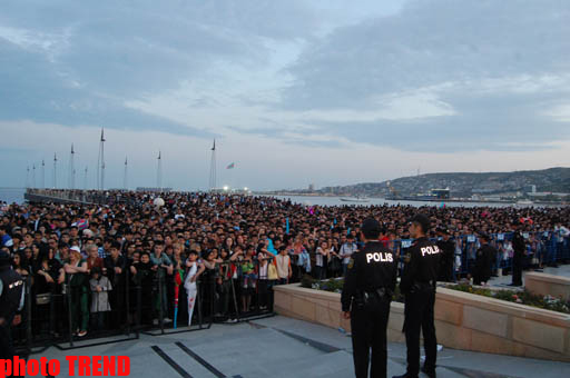 EMİN: Azərbaycanın bütün sahələrdə hər bir qələbəsinə inanıram (FOTO)