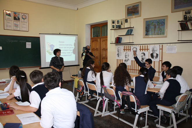 Bakının orta məktəblərində müəllim işləmək istəyənlərin nəzərinə