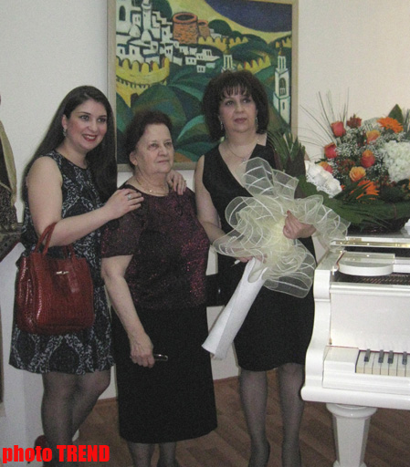 Tamilla Qurbanovanın kukla ölkəsinin sirri və taleyi: "Rəssam öz işlərindən ayrılmalıdır" (FOTOSESSİYA)