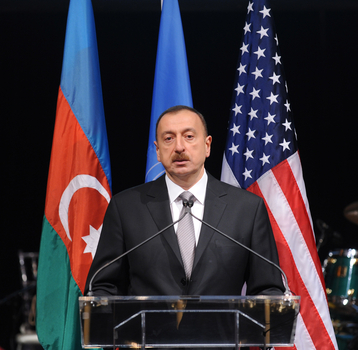 Prezident İlham Əliyev: Azərbaycan BMT TŞ-nın fəal üzvü olmaqla qurumda beynəlxalq hüququn normalarını və sülhü dəstəkləyəcək (FOTO)