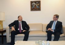 İlham Əliyev Almaniyanın xarici işlər naziri ilə görüşüb
