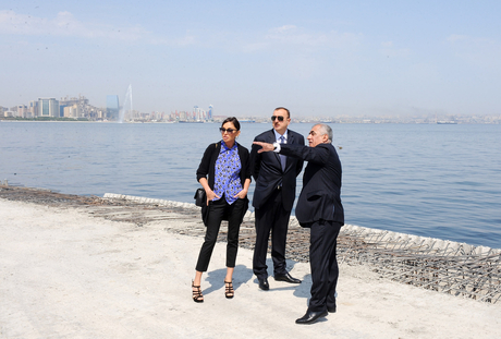 Azərbaycan Prezidenti və xanımı Dənizkənarı Milli Parkın yeni tikilən hissəsinin açılışında iştirak ediblər (FOTO)