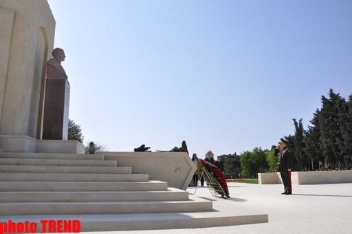 Bu gün Azərbaycanda 9 May - faşizm üzərində Qələbə Günü qeyd olunur (FOTO)
