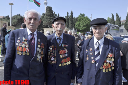 Bu gün Azərbaycanda 9 May - faşizm üzərində Qələbə Günü qeyd olunur (FOTO)