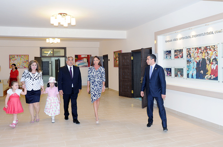 Azərbaycanın birinci xanımı Mehriban Əliyeva Xəzər rayonunda bir sıra obyektlərin açılışında iştirak edib (ƏLAVƏ OLUNUB) (FOTO)