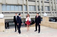 Azərbaycanın birinci xanımı Mehriban Əliyeva “EuroClub”da görülmüş işlərlə tanış olmuşdur (FOTO)