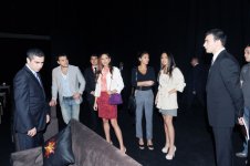 Azərbaycanın birinci xanımı Mehriban Əliyeva “EuroClub”da görülmüş işlərlə tanış olmuşdur (FOTO)