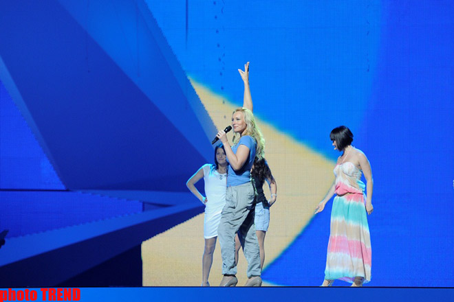 Latviyanın "Eurovision” təmsilçisinin ilk repetisiyasından görüntülər (FOTO)