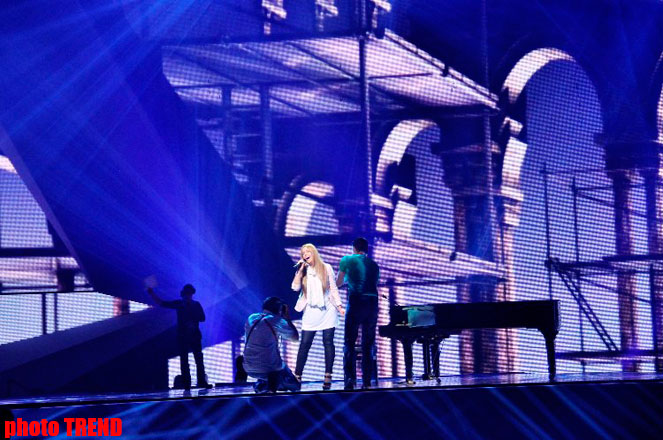 Bosniya və Herseqovinanın "Eurovision" təmsilçisinin ilk məşqindən görüntülər (FOTO)