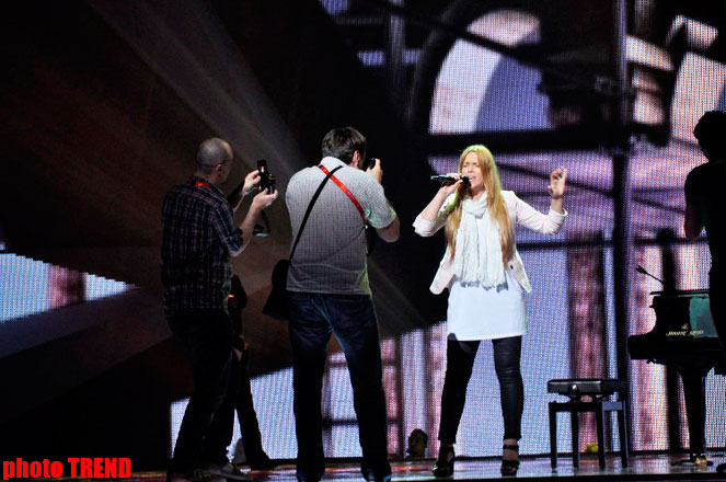 Bosniya və Herseqovinanın "Eurovision" təmsilçisinin ilk məşqindən görüntülər (FOTO)