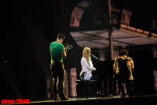 Bosniya və Herseqovinanın "Eurovision" təmsilçisinin ilk məşqindən görüntülər (FOTO)
