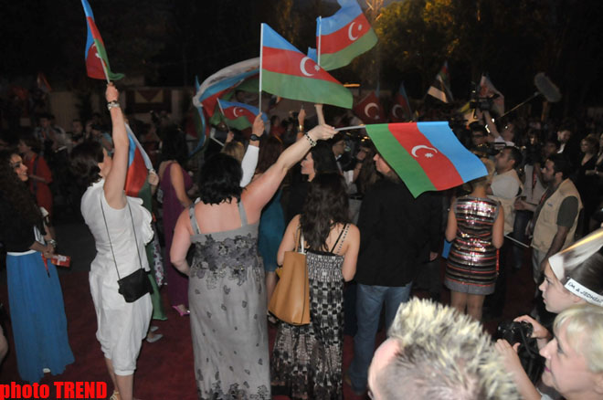 "Eurovision 2012" mahnı müsabiqəsinin rəsmi açılışı keçirilib (ƏLAVƏ OLUNUB) (FOTO)