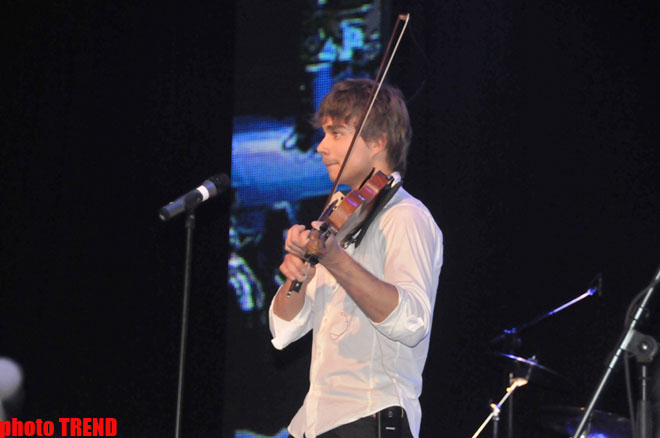 "Eurovision 2012" mahnı müsabiqəsinin rəsmi açılışı keçirilib (ƏLAVƏ OLUNUB) (FOTO)