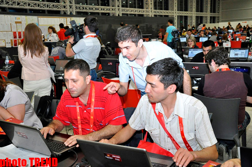 Rusiya "Eurovision 2012" çərçivəsində qeyri-formal səsvermənin qalibi olub (FOTO)