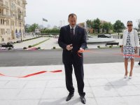Prezident İlham Əliyev və xanımı Bakı Funikulyorunun, yeraltı piyada keçidinin açılışlarında iştirak ediblər (FOTO)