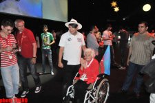 30 "Eurovision" müsabiqəsində iştirak edən Ella Kastner Bakını çox bəyənib (FOTO-VİDEO)