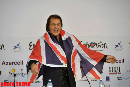 Engelbert Hamperdink Səbinə Babayeva, Filip Kirkorov və Elvis Presli haqqında danışdı (FOTO)