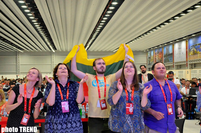 "Bakı Kristal Zalı"nın mətbuat mərkəzində "Eurovision 2012"-nin ən fəal azarkeşləri (FOTO)