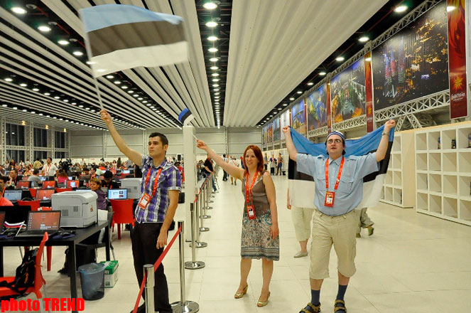 "Bakı Kristal Zalı"nın mətbuat mərkəzində "Eurovision 2012"-nin ən fəal azarkeşləri (FOTO)