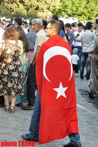 Bakıda minlərlə insan "Eurovision 2012"-nin finalına Dənizkənarı Milli Parkda baxacaq (FOTO)